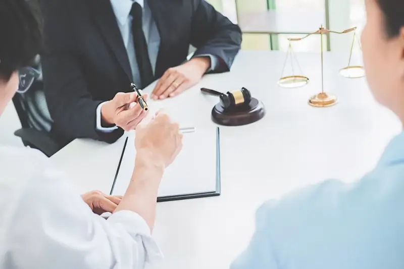 Jak przebiega rozwód z orzeczeniem o winie?